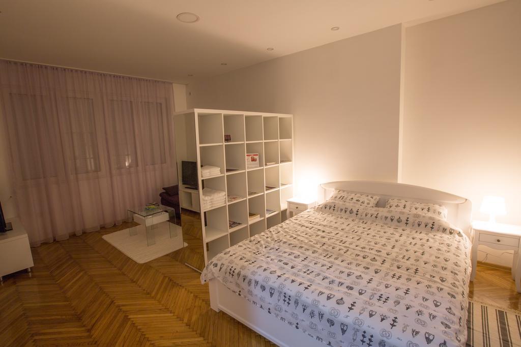 Apartment Center Nikšić Esterno foto